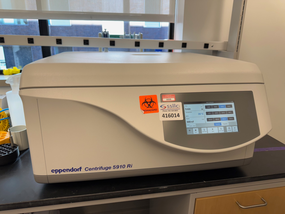 Image of Eppendorf 5910 Ri Refrigerated Centrifuge